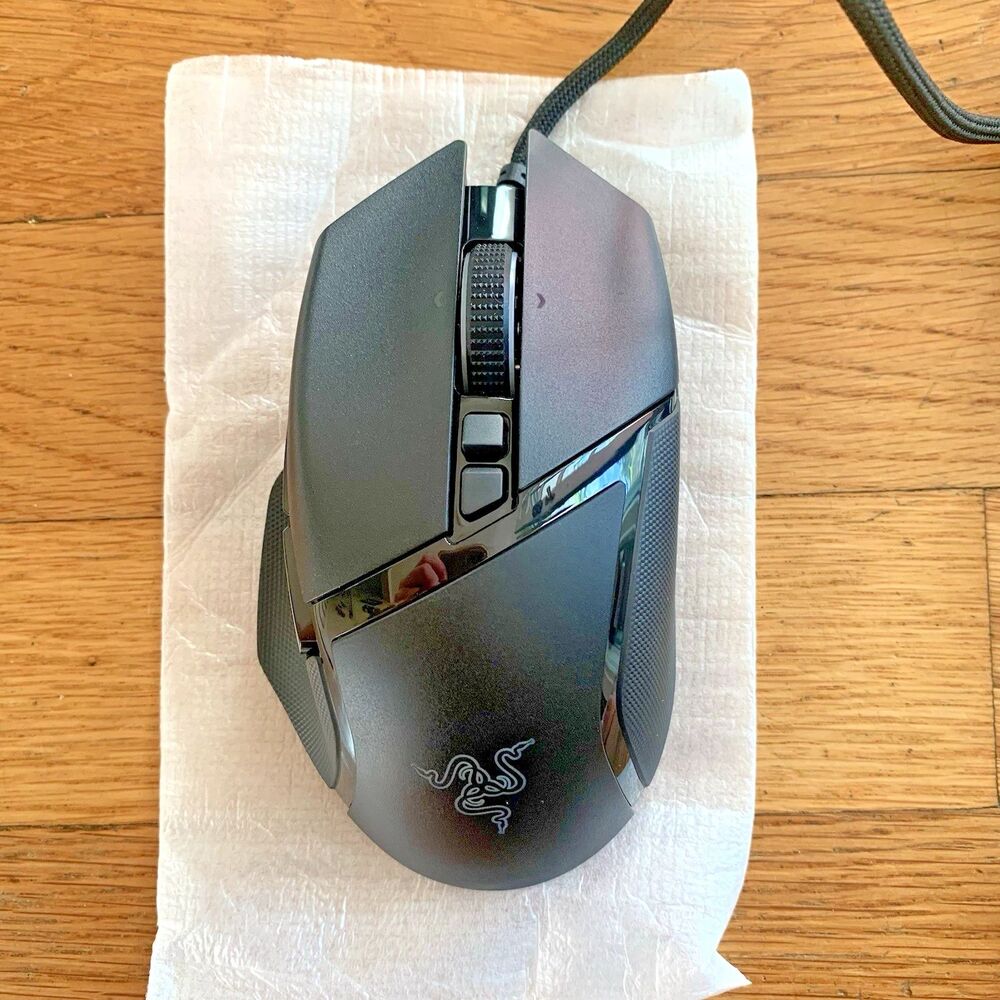 Razer - Basilisk V3 Optical Gaming Mouse with HyperScroll Tilt Wheel, Wired